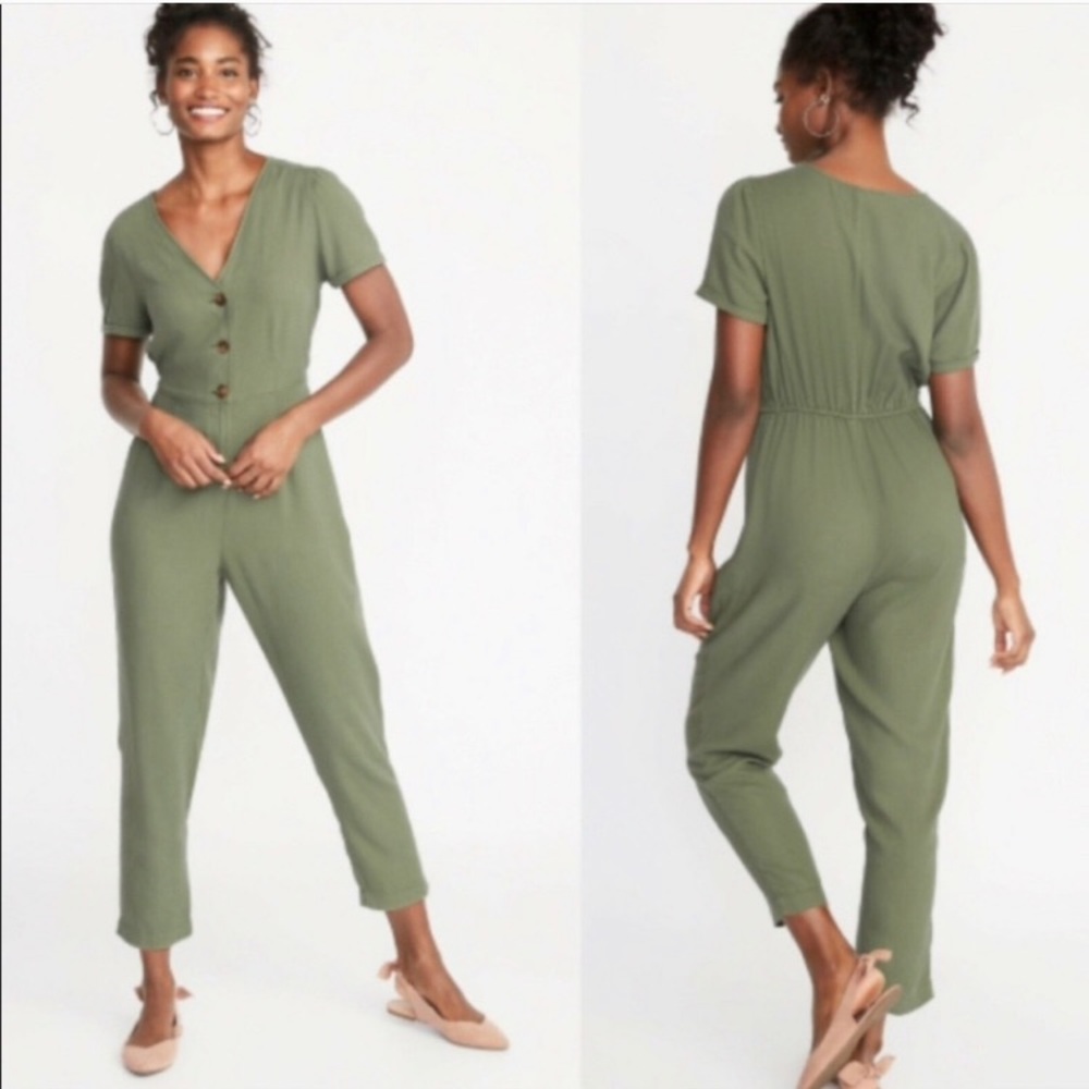 Old navy jumpsuit XS button down